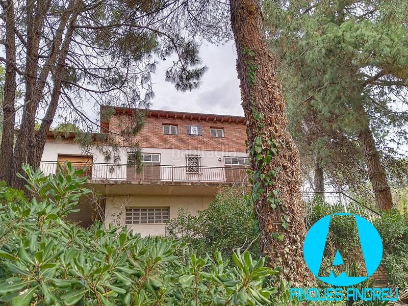 Foto 7a2ade2d-d10d-41aa-9330-dbc9c0bc81e5. Casa  señorial con terreno y piscina en Lliçà d´Amunt
