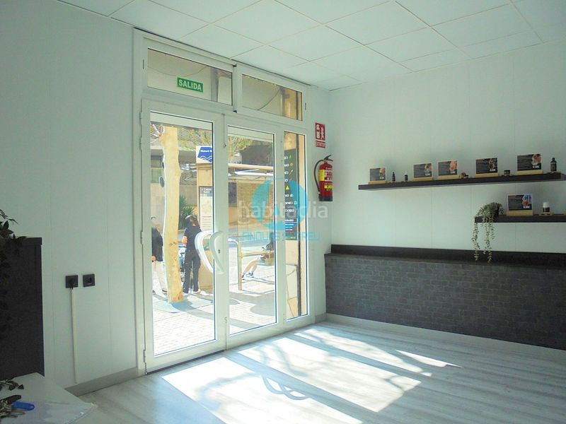 Foto bffd1650-312f-43f1-bfb4-2df33e274e83. Local comercial a Peramàs Mataró