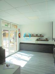 Local Comercial a Peramàs. Oportunidad de inversión en plena avinguda gatassa!