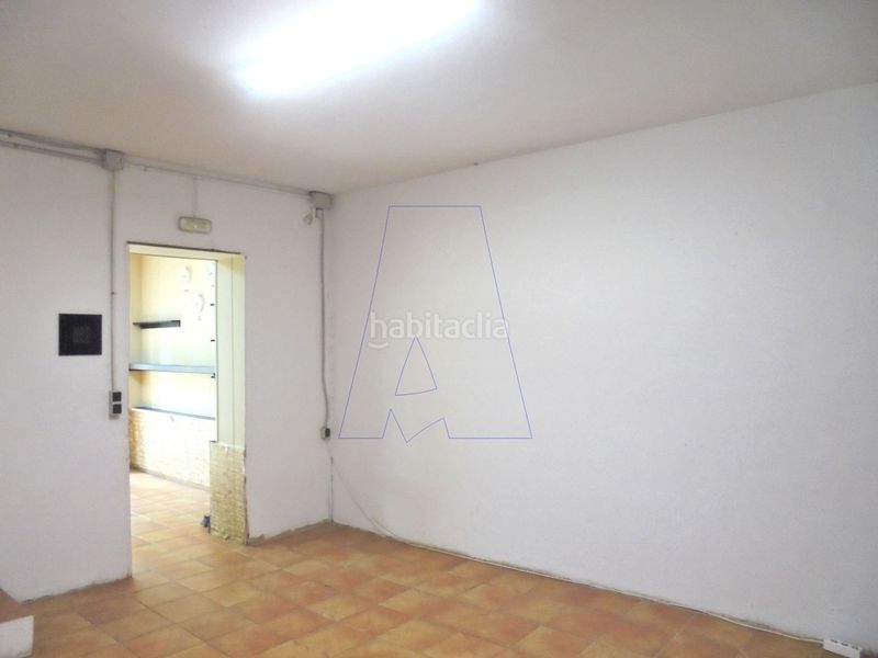 Foto f90bdd0a-7a5b-428d-8ef7-763b88662dc0. Local comercial a Peramàs Mataró