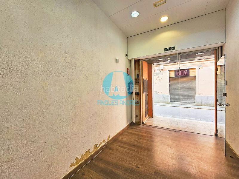Foto 64012fbb-a2c0-4692-8a11-1a4e345aebdc. Lloguer local comercial a Centre Mataró