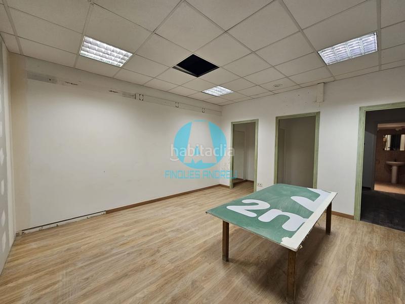 Foto 31a49695-a19d-459d-a69d-4384c89d5143. Rent business premise in Centre Mataró