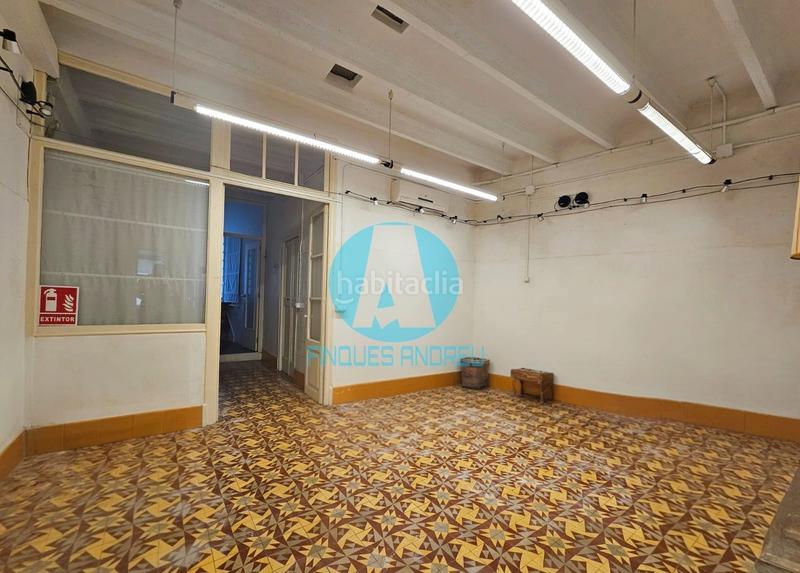 Foto 1219591b-62aa-435d-abe6-8820cd229c0d. Location local commercial dans Centre Mataró