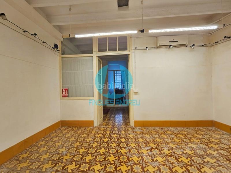 Foto bf29d59a-18f2-490d-9a95-521d897fe7db. Rent business premise in Centre Mataró