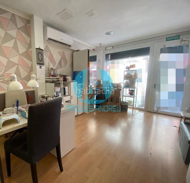 Foto 1a0fc643-34d1-498f-8834-0cff939a2001. Alquiler local comercial oportunidad única de traspaso en pleno centro ! en Mataró