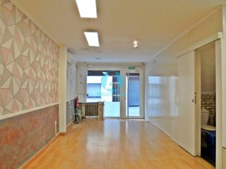 Rent Business premise  Cuba. Se alquila local comercial en pleno centro de mataró  600mes
