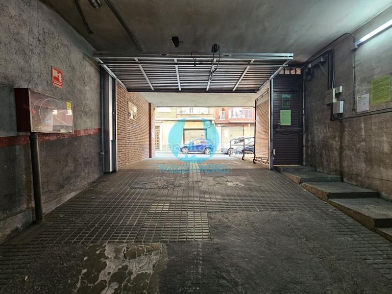 Foto 8398d5cb-2bd0-465e-9811-3518b492e0ee. Parking coche parking en zona Eixample en Eixample Mataró