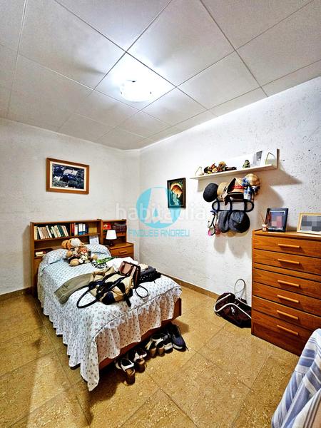 Foto 6b1c5449-61be-4db4-a13e-3f4b81ab8870. Casa en exclusiva casa de 219m con 3 plantas, 6 dormitorios, jardín y terraza en parcela de 916m 420.000 en Dosrius