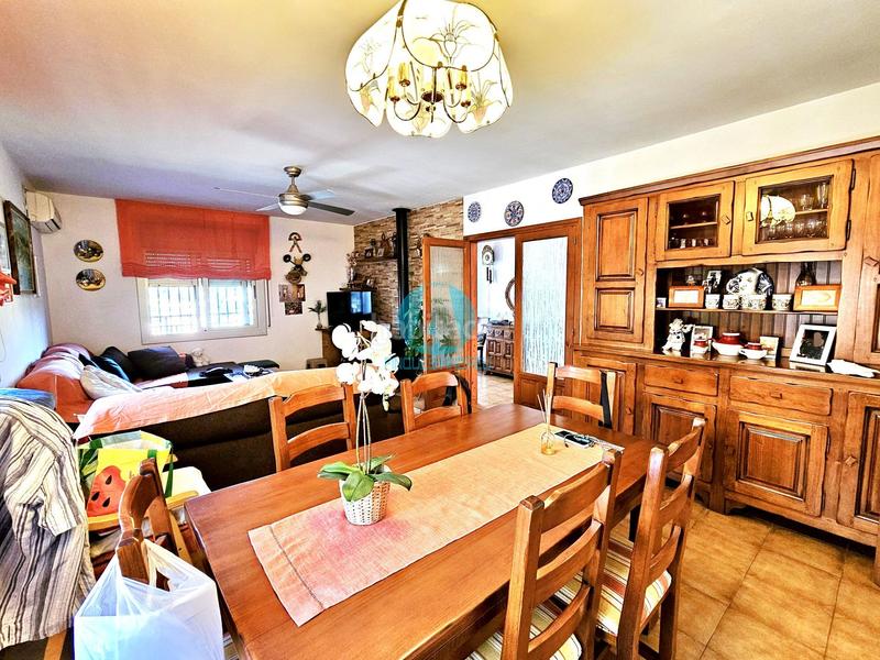 Foto b7d4527e-7d19-4ab3-b25c-9abc769705e9. House with parking in Can Massuet del Far Dosrius
