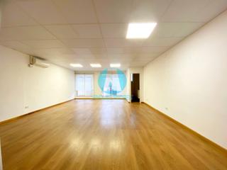 Location Bureau  Barcelona. Oficina en alquiler en pleno centro de mataró  450mes