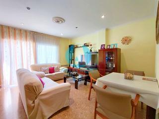 Appartement à Cirera. Oportunidad en mataró! piso amplio y luminoso cerca de vía europ