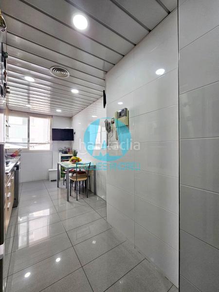 Foto ad2901ff-fc3d-4113-be6d-d12a014fe198. Pis a Via Europa - Parc Central Mataró