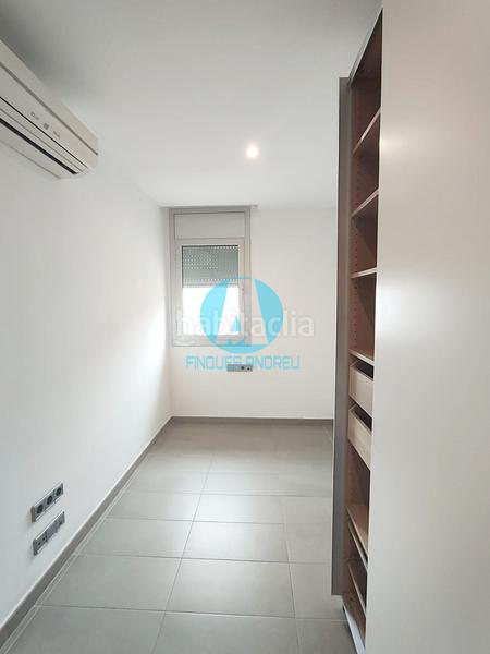 Foto 47629661-4133-4b23-b17d-c2866e13fd31. Àtic a Centre Mataró