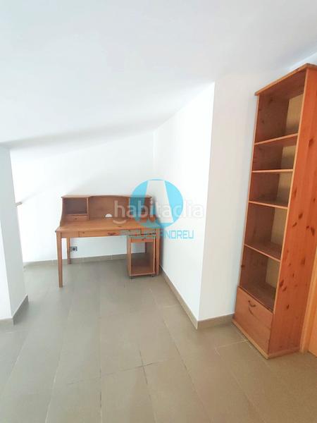 Foto cee356e9-4328-4913-840e-61427b8c790b. Àtic a Centre Mataró