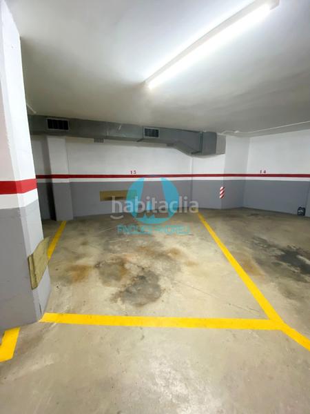 Foto dfaa832c-d28f-49dd-90f1-c474c6644b94. Parking coche plaza de parking en venta ronda general prim, 19.000 en Mataró