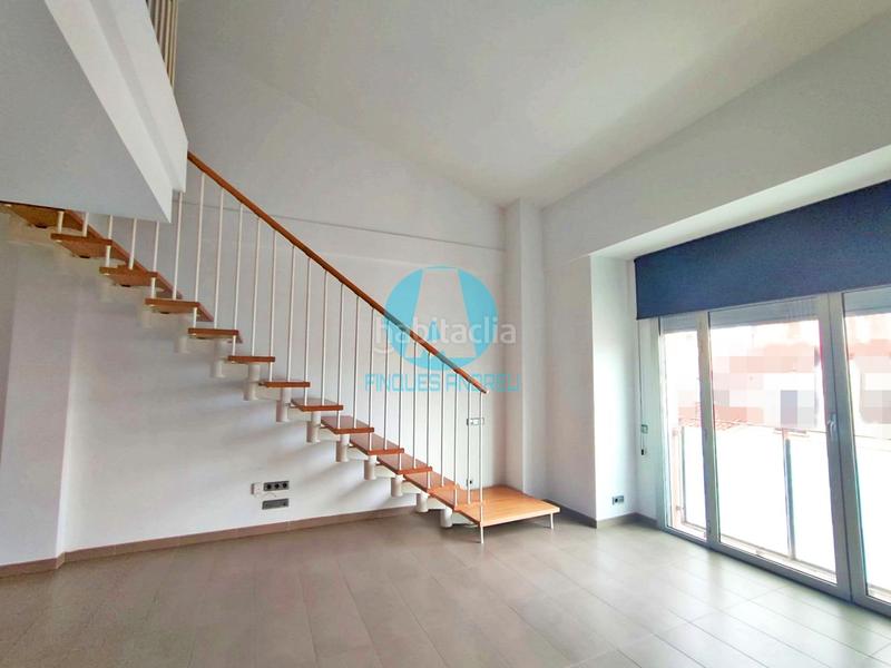 Foto 1d520af1-f68d-406c-8770-5efcfc4d8297. Àtic amb calefacció a Centre Mataró