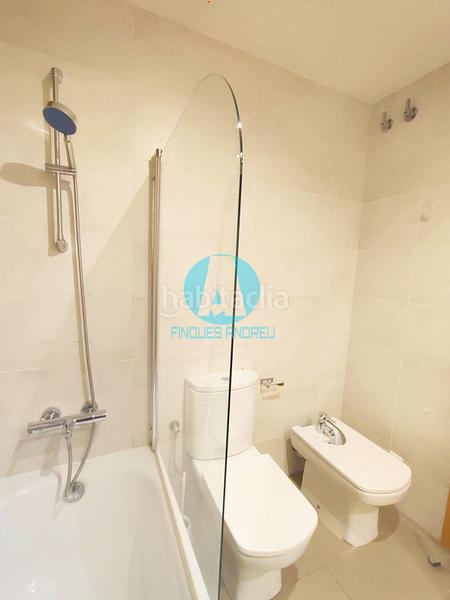 Foto c7637b9b-7536-4566-92bf-96b4fdd86d87. Àtic amb calefacció a Centre Mataró