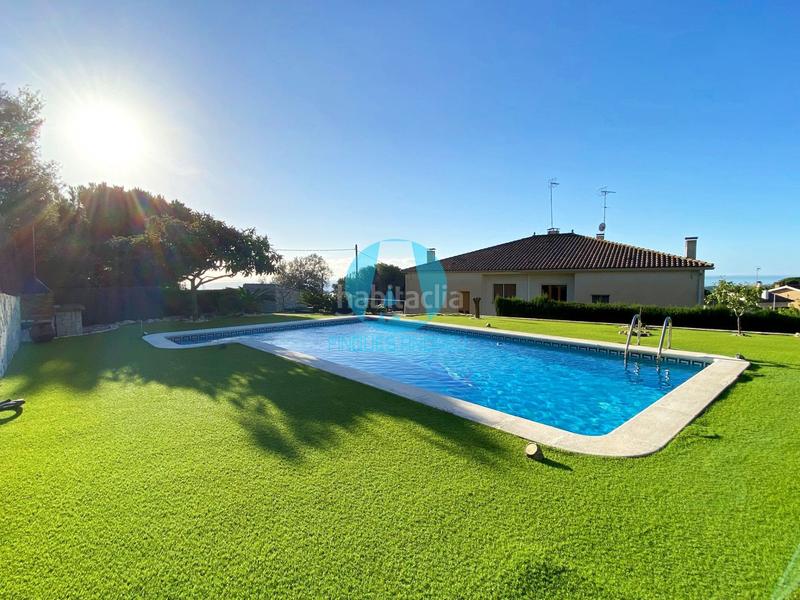 Foto 8b4ac3e1-cb03-4227-9cda-dea80f630d5a. Affitto casa con piscina in Urbanitzacions Mataró