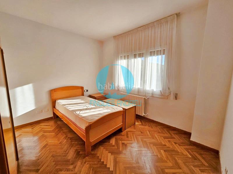 Foto cf2080dc-1347-4b11-845d-bbd168f02988. Affitto casa con piscina in Urbanitzacions Mataró