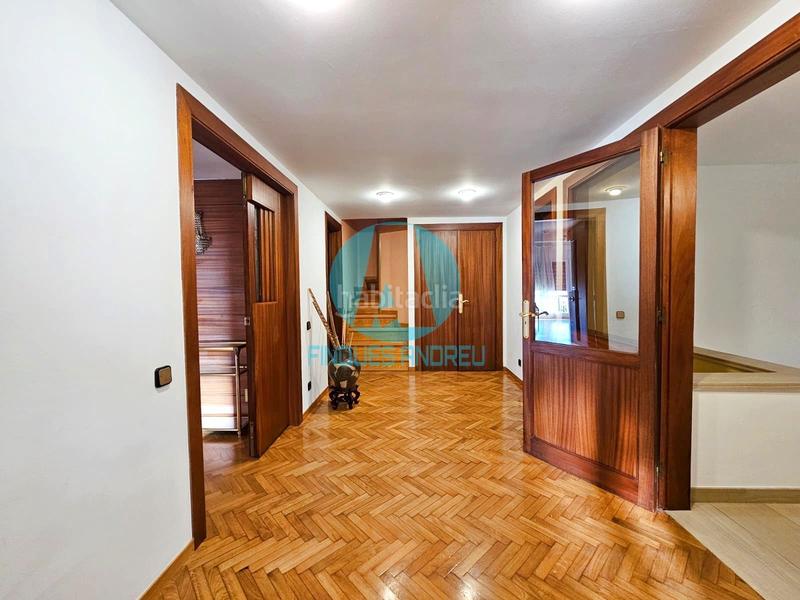 Foto 190e06bd-74f3-4046-9ac9-394232dc9cd6. Lloguer casa amb piscina a Urbanitzacions Mataró