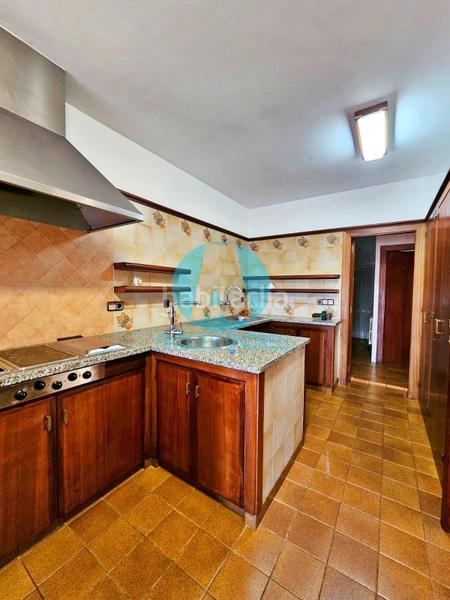 Foto 1f234cd4-f005-49a8-b200-7269549c72dc. Lloguer casa amb piscina a Urbanitzacions Mataró