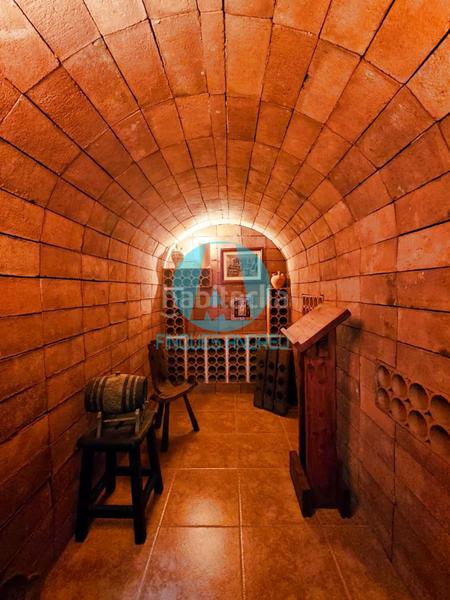 Foto 3f7a1fa5-bf82-4063-b0e0-6b7f68c9b1b4. Lloguer casa amb piscina a Urbanitzacions Mataró