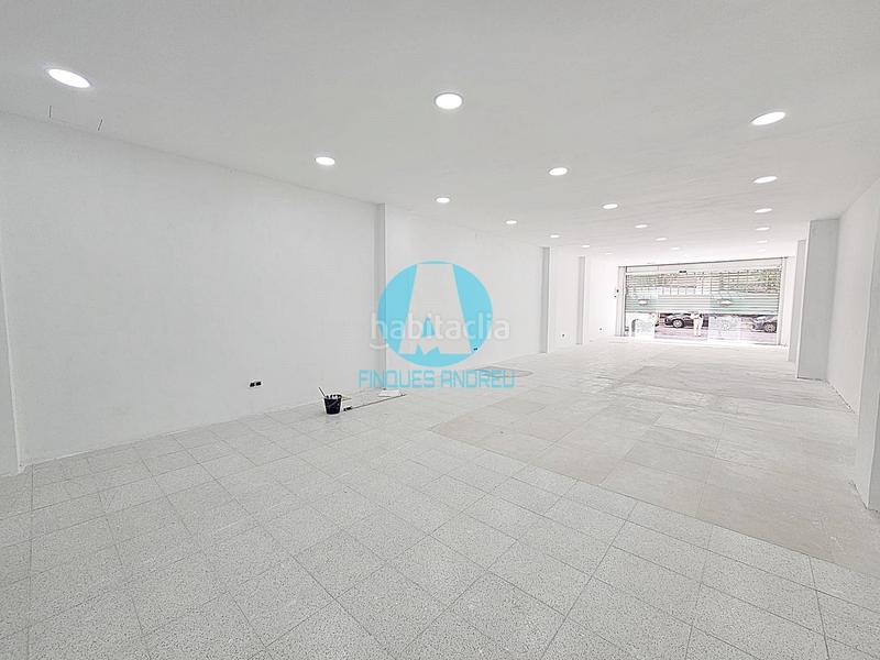 Foto 6adabdc6-98ab-443f-b762-cf995804afcf. Lloguer local comercial a Peramàs Mataró