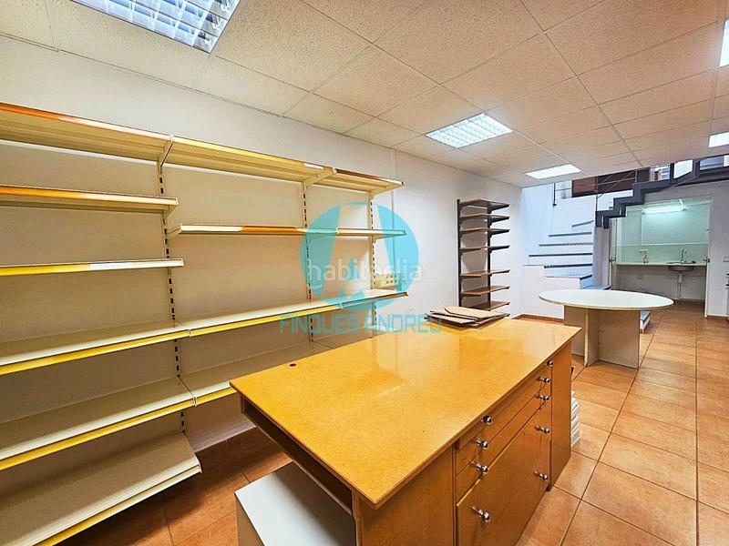 Foto 7047cc8f-8fb1-4ae5-8fe1-18c5a89c71f3. Alquiler casa adosada casa con local con acabados modernistas en alquiler centro . en Mataró