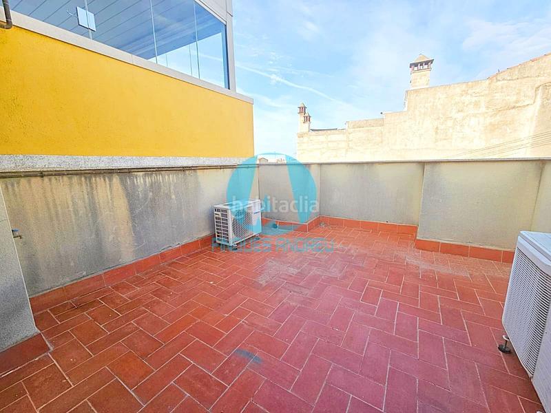 Foto 3d9fb78a-d00b-410a-98eb-de56a88736e1. Lloguer casa adossada amb calefacció a Centre Mataró