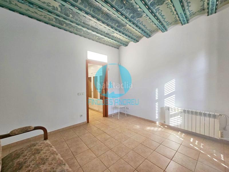 Foto 9414cdba-d43e-43b0-bb37-5247739953ee. Miete reihenhaus mit heizung in Centre Mataró