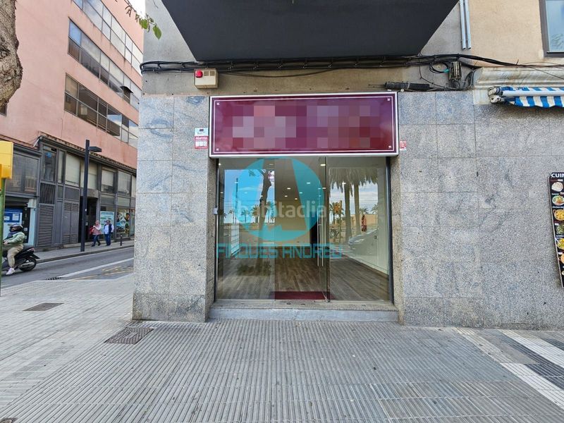 Foto af05d375-ac4e-496d-bf48-ec9e0d22fe47. Local comercial a Centre Mataró