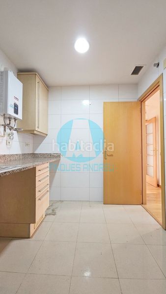 Foto 12c4f7d0-fdb0-4662-961b-9752766c601a. Appartamento con riscaldamento in Centre Mataró