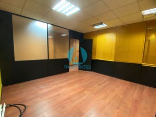 Local Comercial  Sant antoni. Local en venta en el centro de matar�  junto a la playa y la est