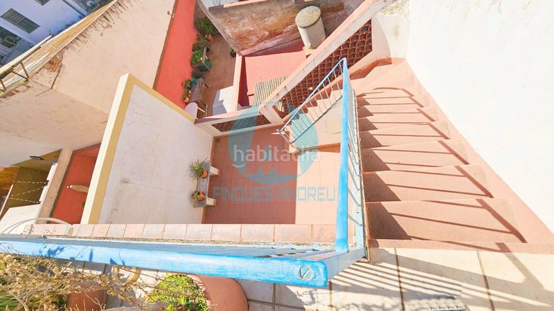Foto 47d0f96d-88a5-4032-8f63-d5b60a548e9c. Casa amb calefacció a Centre Mataró