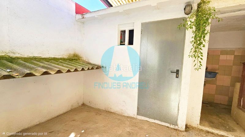 Foto 55d47432-47ed-436e-9e00-dce136628706. Casa amb calefacció a Centre Mataró