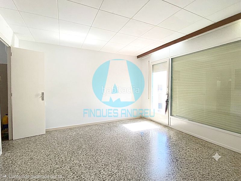 Foto fda8c57c-ef32-4c97-bd07-04e4ea30d944. Dúplex amb calefacció a Centre Mataró