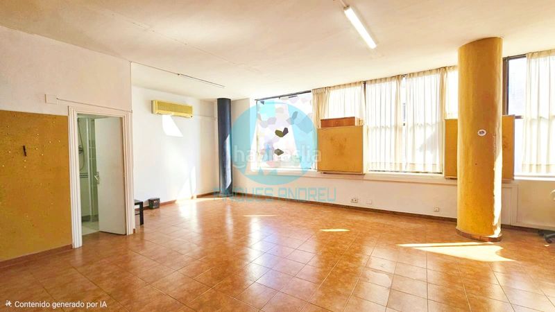Foto d0a5f44d-1f2a-4662-8879-f5fdf20ccd33. Oficina amb calefacció a Centre Mataró