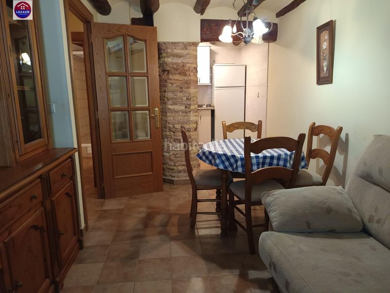 Foto c5bb740c-7035-4075-8042-257fb3fd1f92. Casa amb calefacció a Funes