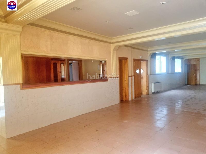Foto 0f0391b0-0dbf-4658-bc51-1a6231c2264b. Edificio in Andosilla