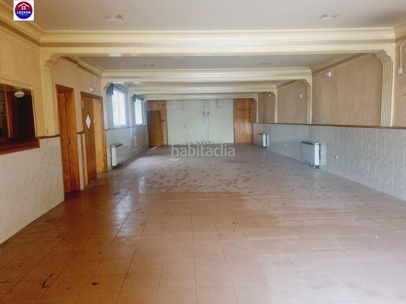 Foto 15f93601-ad43-4fe5-866a-95800604786c. Edificio in Andosilla