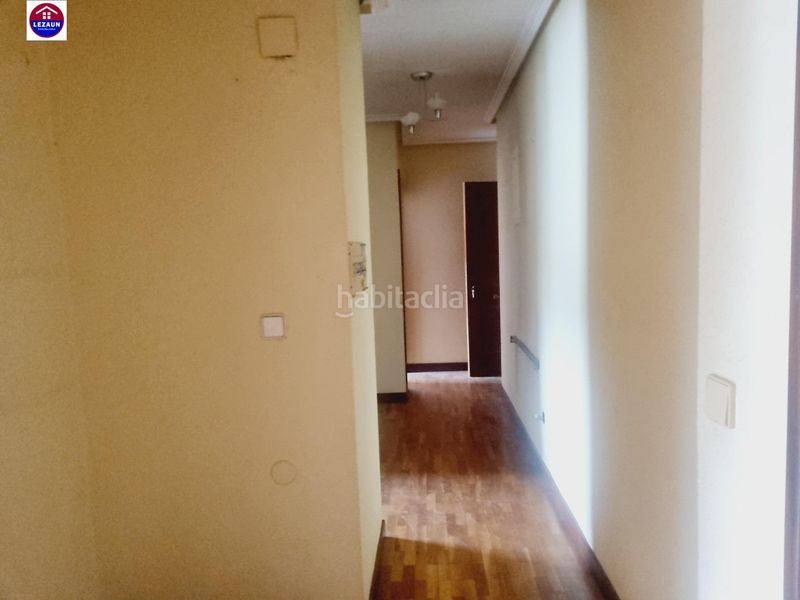 Foto 57920d06-4022-40a1-8c87-59b01ffadb3e. Edificio in Andosilla