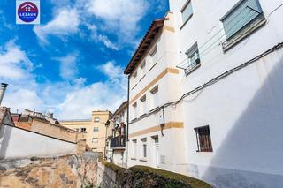 Edificio en Peralta