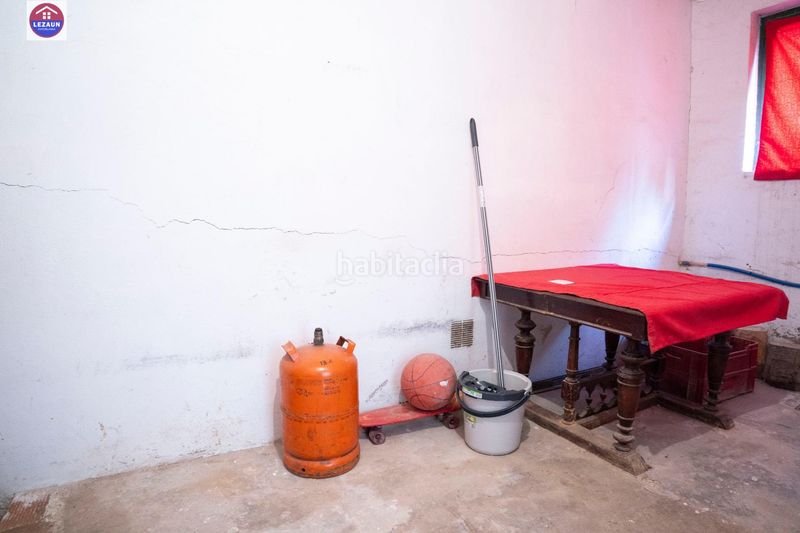 Foto 0beab498-00d0-4529-bc39-aa46f45966d5. Casa a Falces