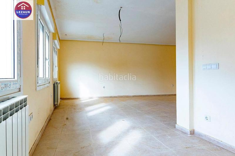 Foto acfc8b5e-5088-4f70-897c-cb2a7f31b344. Zweistöckige wohnung in Peralta