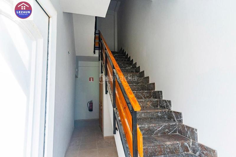 Foto f0e14b76-0ff4-405c-9065-ba5da7bc00ac. Zweistöckige wohnung in Peralta