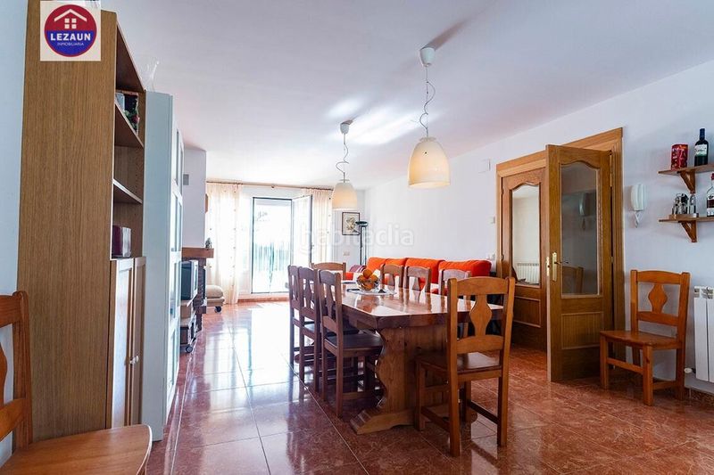 Foto 8d772bf5-7954-452d-a9ab-352bb5d9c3ad. Chalet en Marcilla