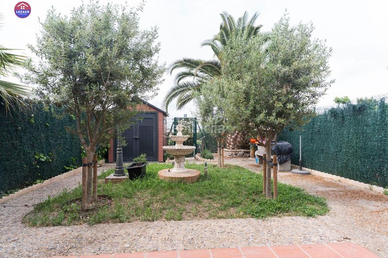 Foto a441a198-7a17-4744-8a73-a9011a0f483b. Casa adossada amb aparcament piscina a Peralta