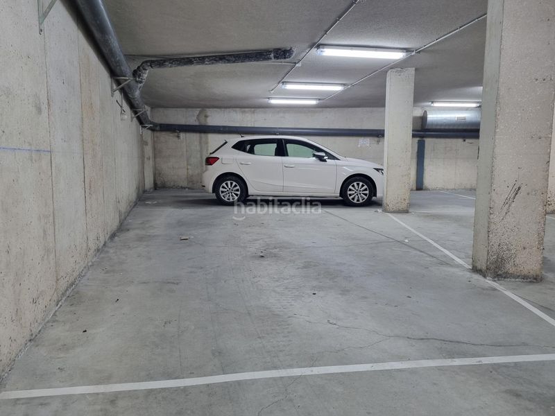 Foto f7cca6ab-0ec5-4439-a7d8-70d967394c90. Affitto posto auto in Peralta