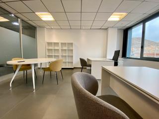 Affitto Ufficio en Calle chillida 4. Oficina en centro de negocios carrida plaza - aguadulce norte