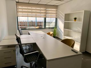 Affitto Ufficio en Calle chillida 4. Oficina en centro de negocios carrida plaza - aguadulce norte